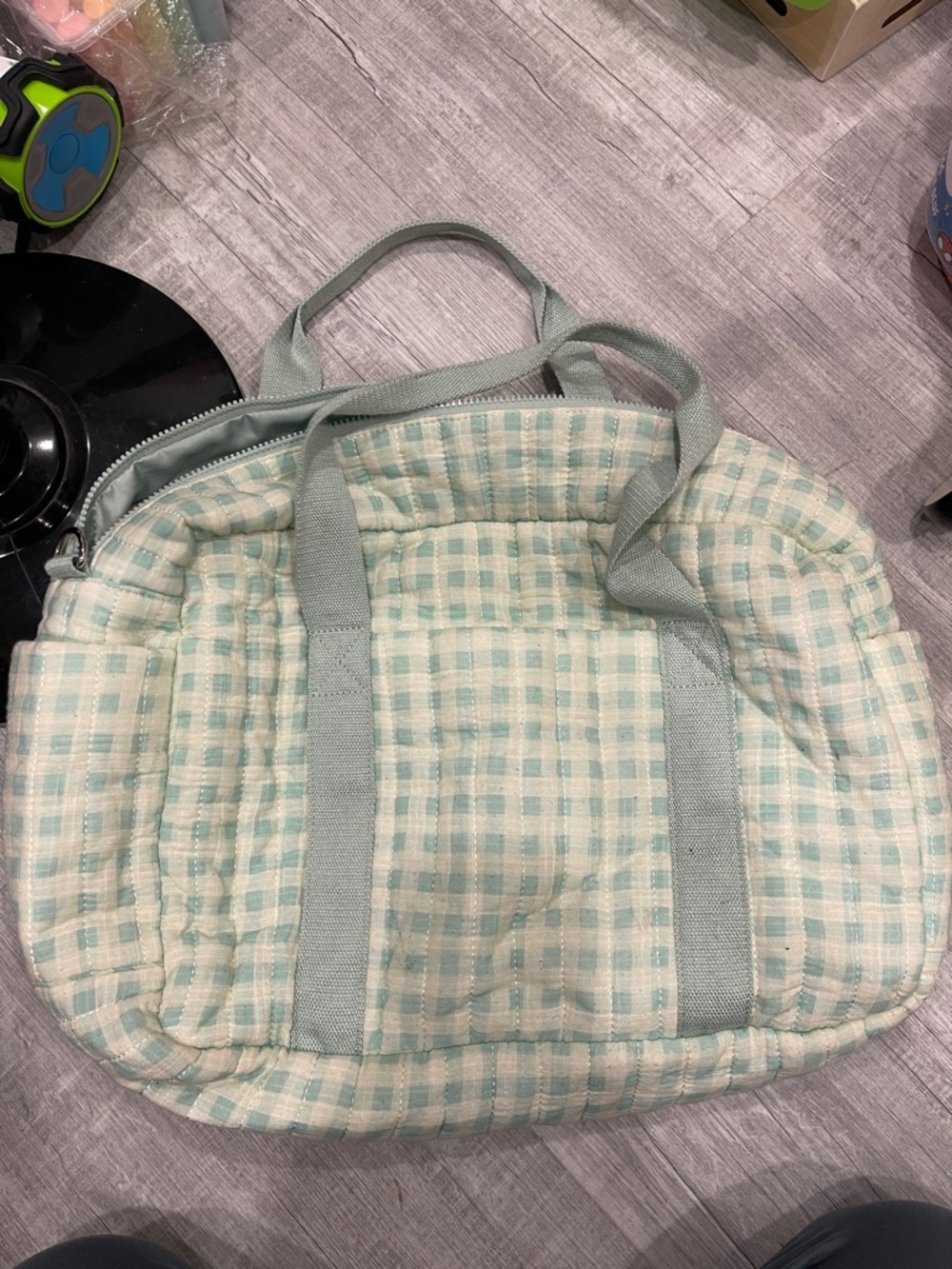 Quilted Plaid Tote Bag in Light Mint